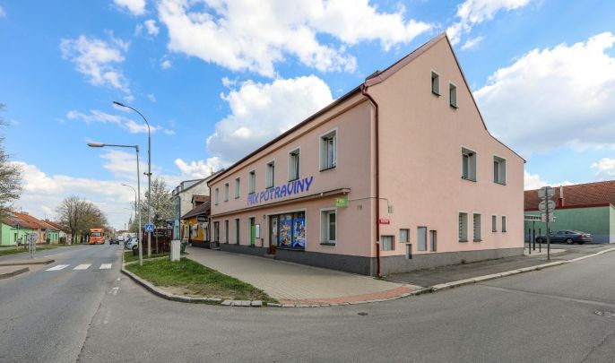 Pronájem, Obchod a služby, Nýřany