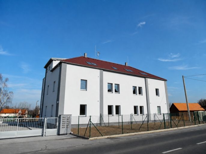 Pronájem, Byt 1+kk, Libušín