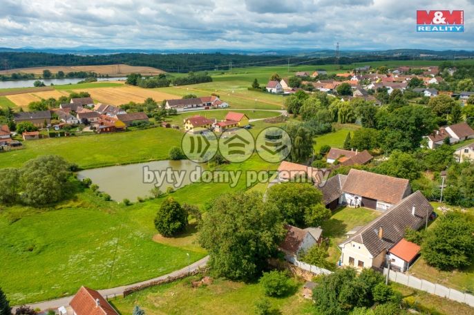 Prodej, Zemědělská usedlost, Dobev