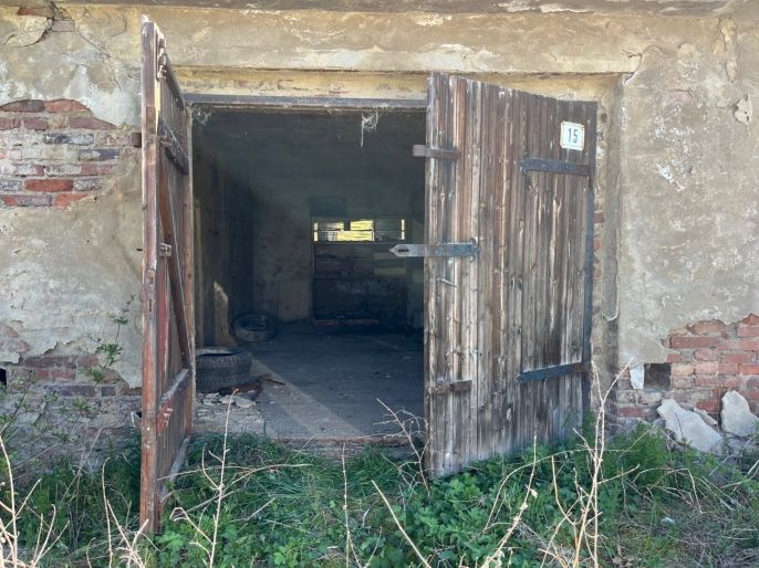 Prodej, Garáž, Hostomice