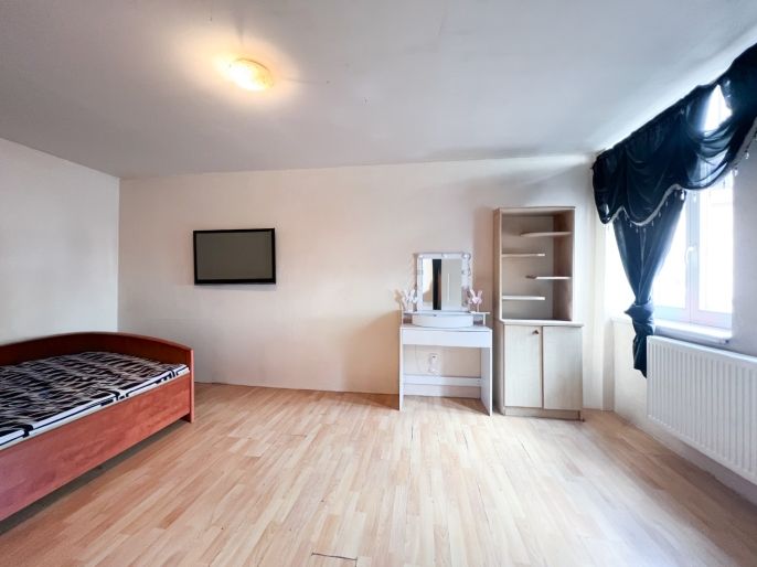 Prodej, Byt 3+1, Volary