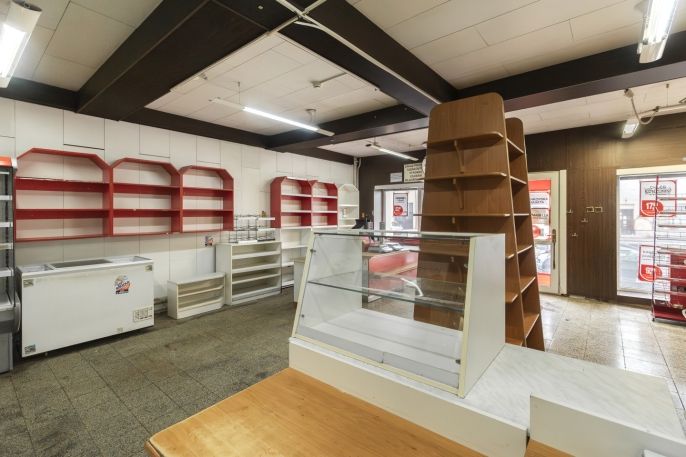 Prodej, Obchod a služby, Paskov