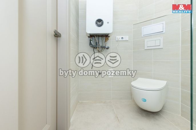 Pronájem, Byt 3+kk, Pardubice