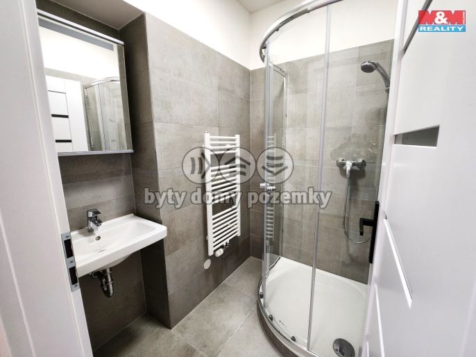 Prodej, Byt 2+kk, Slaný