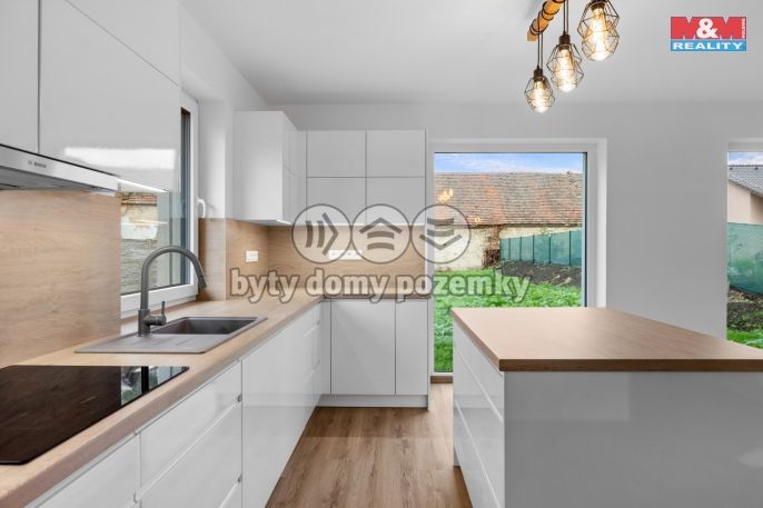 Prodej, Rodinný dům, Černuc