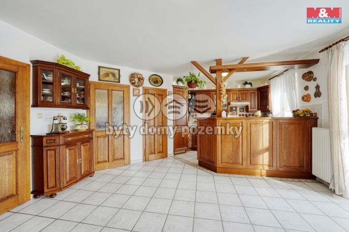 Prodej, Rodinný dům, Veleň