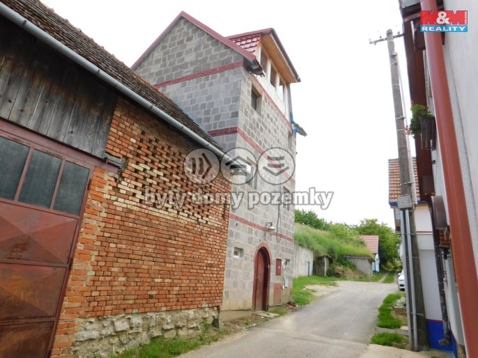 Prodej, Vinný sklep, Moravany