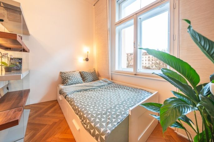 Pronájem, Byt 1+kk, Praha