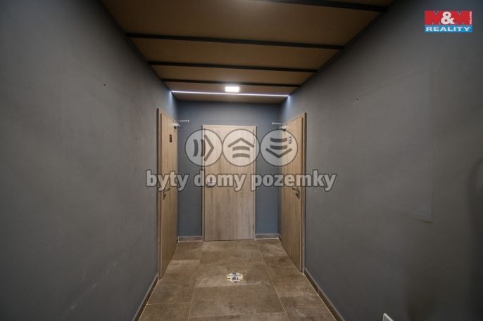 Pronájem, Obchod a služby, Rožnov pod Radhoštěm