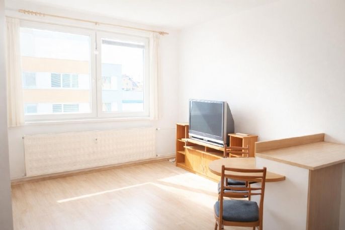 Pronájem, Byt 1+kk, Strakonice