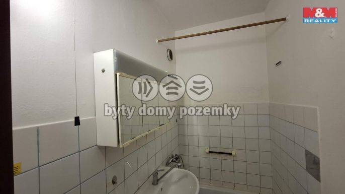 Pronájem, Byt 1+1, Rožnov pod Radhoštěm