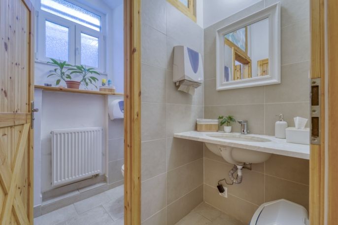Pronájem, Obchod a služby, Karlovy Vary