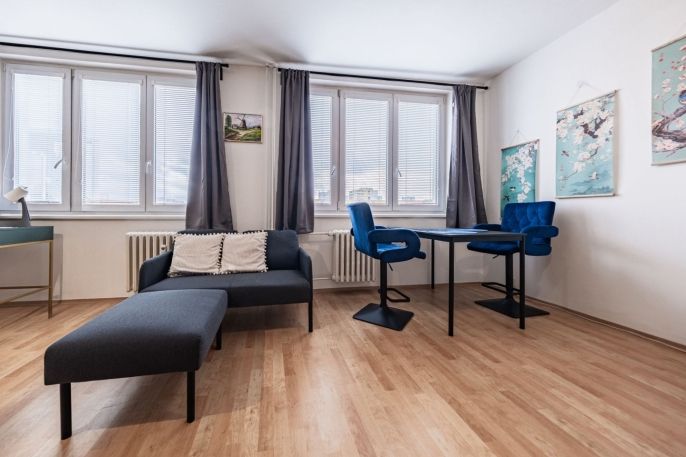 Prodej, Byt 1+kk, Praha