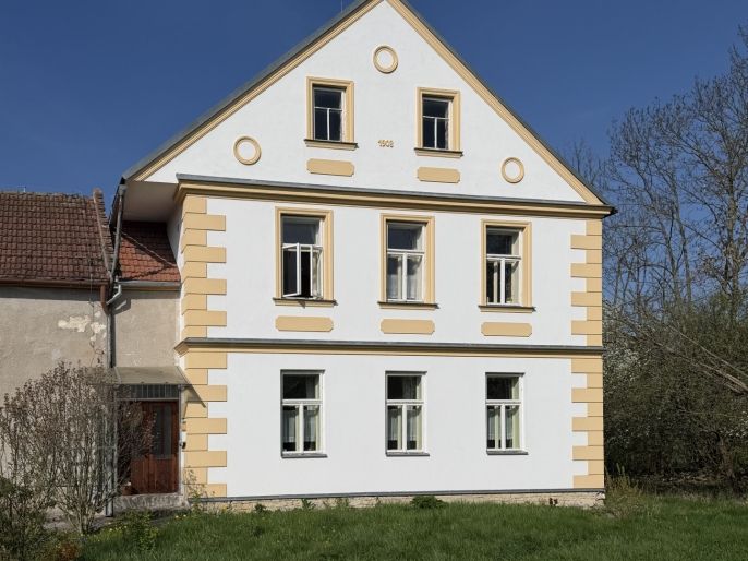 Pronájem, Byt 2+1, Leština