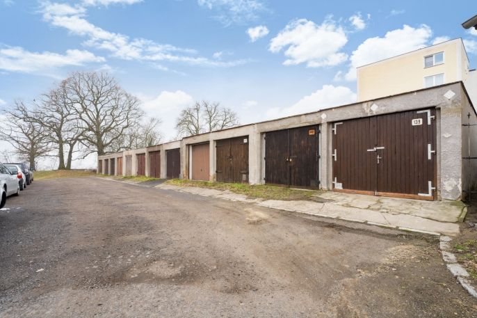 Prodej, Garáž, Krupka