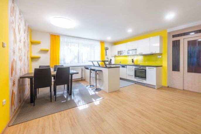 Prodej, Byt 5+1 a větší, Zlín