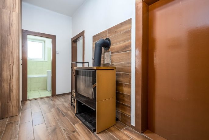 Prodej, Nájemní dům, Dymokury