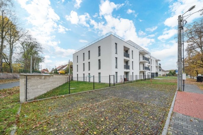 Pronájem, Byt 1+kk, Třemošná