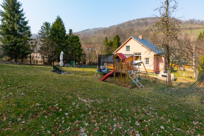 Prodej, Rodinný dům, Janov