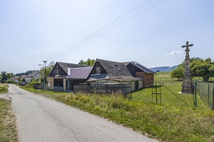Prodej, Zemědělská usedlost, Luková