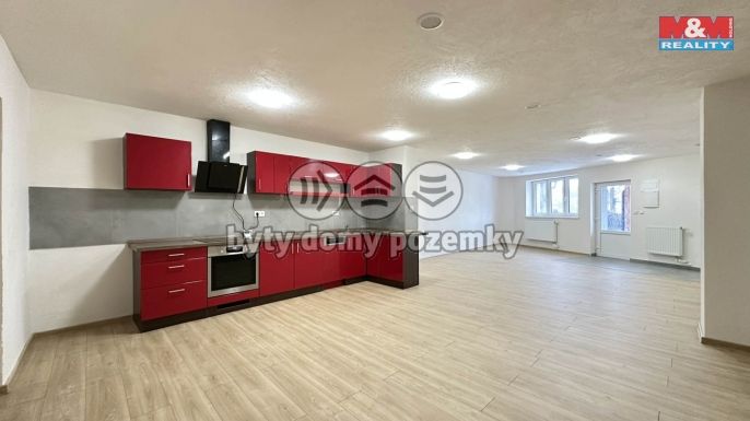 Pronájem, Byt 3+kk, Semčice