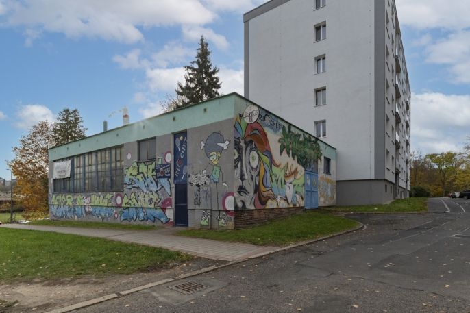 Prodej, Obchod a služby, Cheb