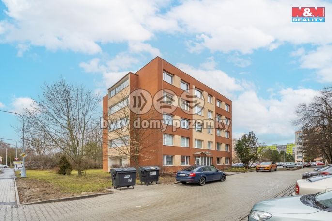 Prodej, Byt 1+kk, Kladno