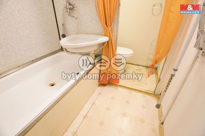 Prodej, Byt 1+1, Děčín