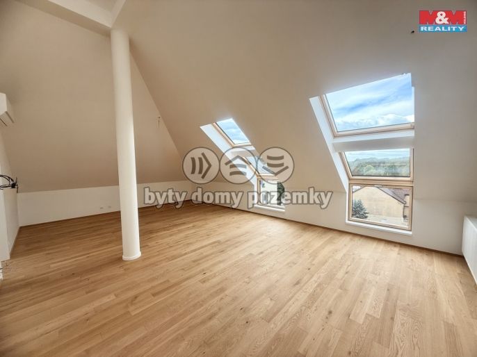 Prodej, Byt 2+kk, Praha