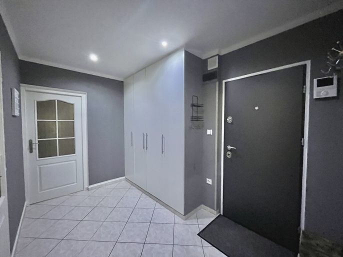 Pronájem, Byt 2+1, Chomutov