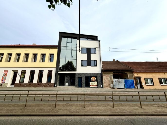 Pronájem, Byt 1+kk, Brno