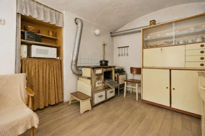 Prodej, Chalupa, Štoky