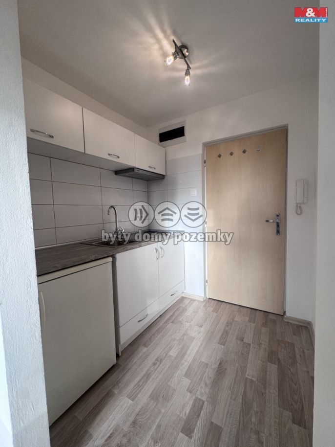 Pronájem, Byt 1+1, Brušperk