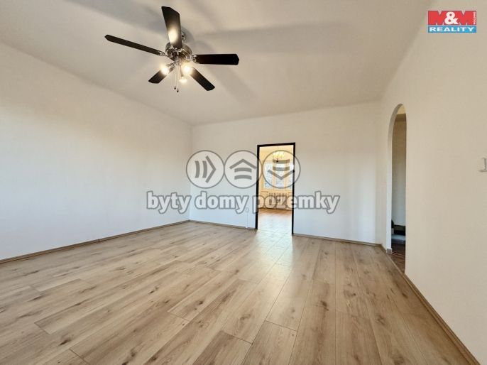 Prodej, Byt 3+1, Roztoky