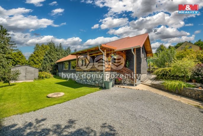 Prodej, Rodinný dům, 122 m², Samopše