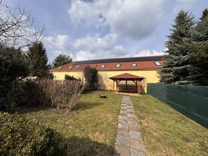 Pronájem, Byt 1+1, Jinočany