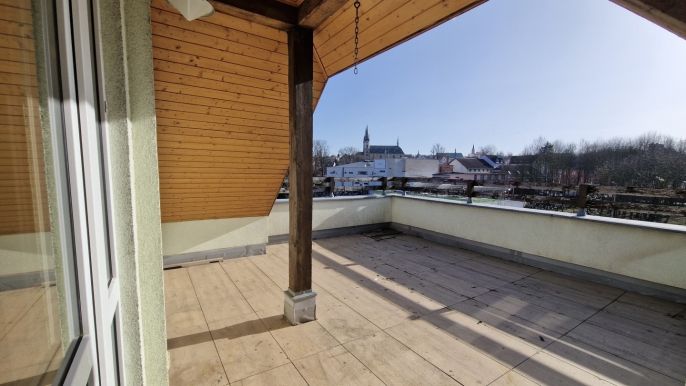 Pronájem, Byt 4+kk, Cheb