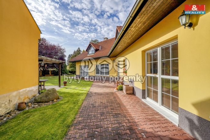 Prodej, Rodinný dům, Veleň