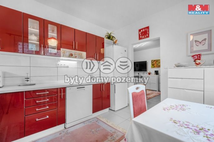 Prodej, Byt 3+1, Nový Bor