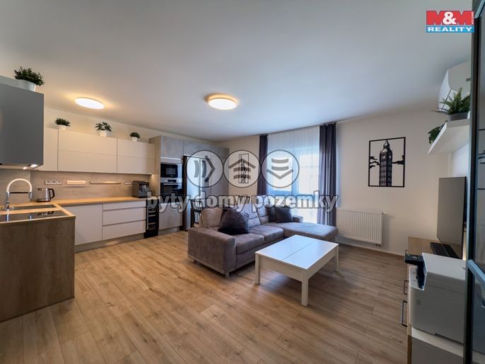 Prodej, Byt 2+kk, 65 m², Jesenice, Cedrová