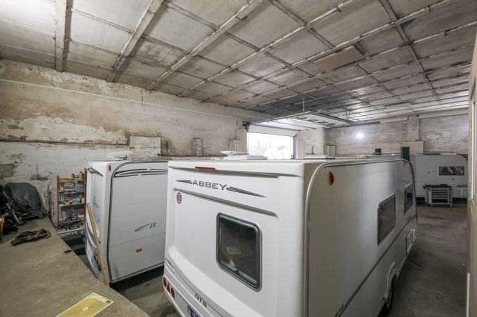 Prodej, Garáž, Křelovice