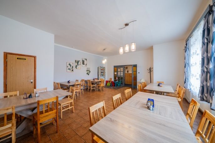 Pronájem, Restaurace, stravování, Seč