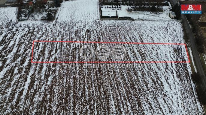 Prodej, Pole, Úvaly