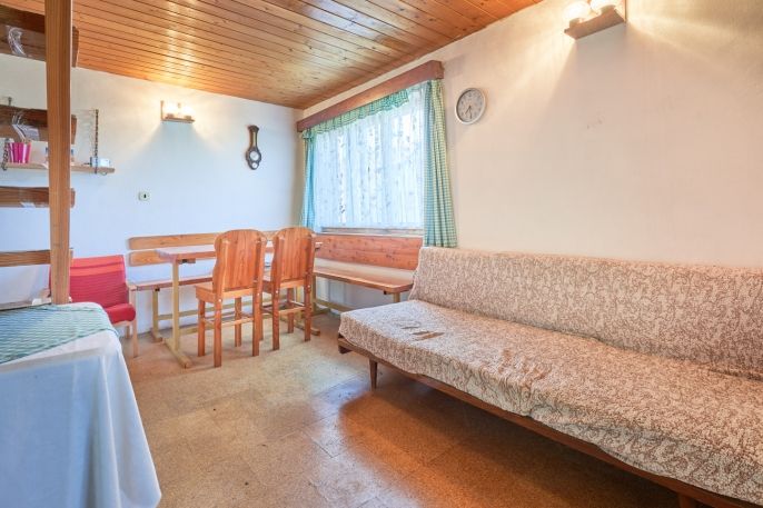 Prodej, Chata, Košíky
