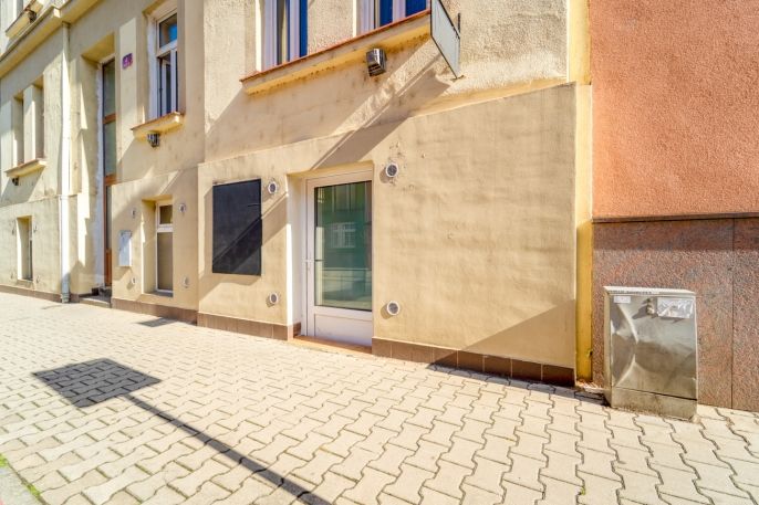 Pronájem, Obchod a služby, Plzeň