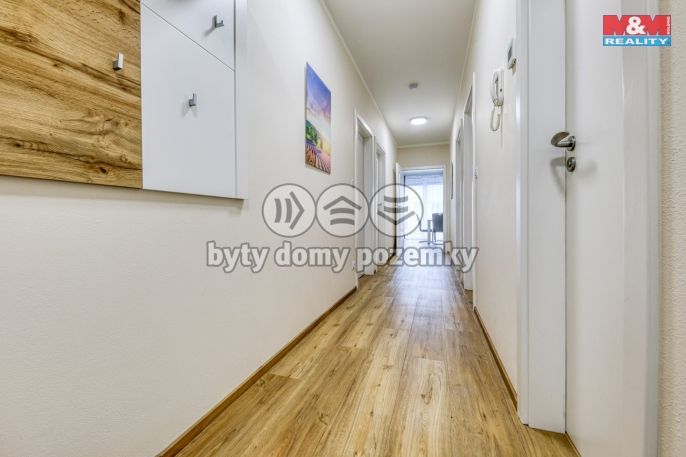 Prodej, Byt 4+kk, Vochov