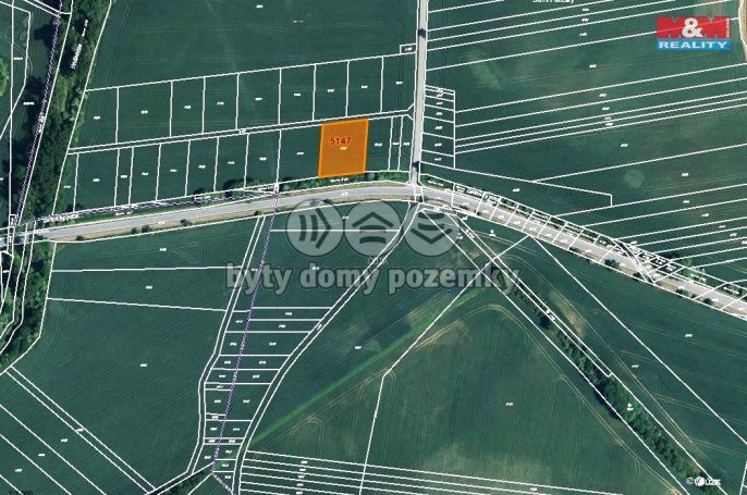 Prodej, Pole, Ježov