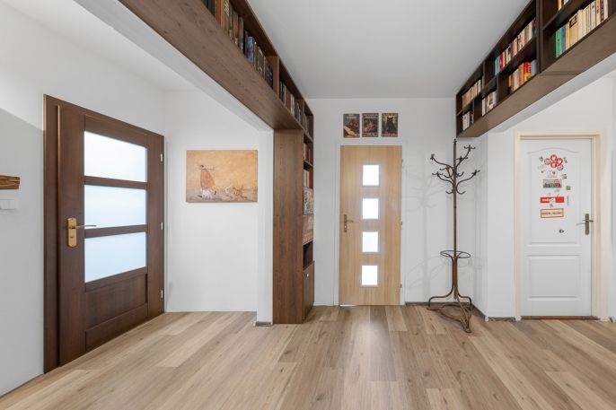 Prodej, Byt 4+1, Chlumec