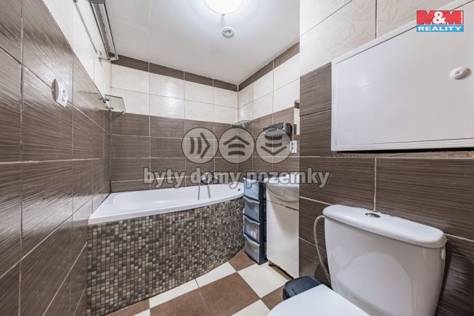 Prodej, Byt 3+1, Chomutov