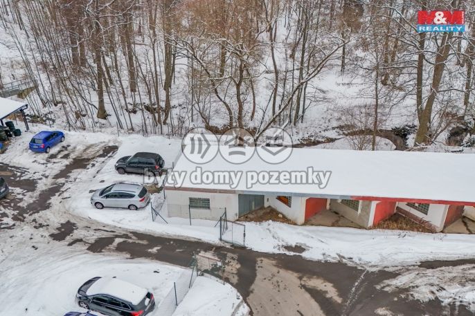 Prodej, Garáž, Luby